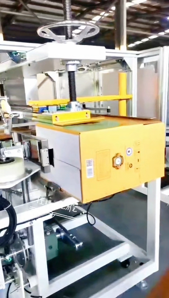 高效物流的加速器 20箱高速开箱机全面解析